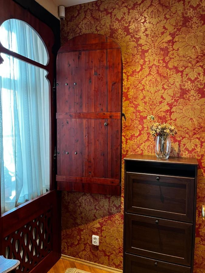 Le Papillon De Boheme Prag