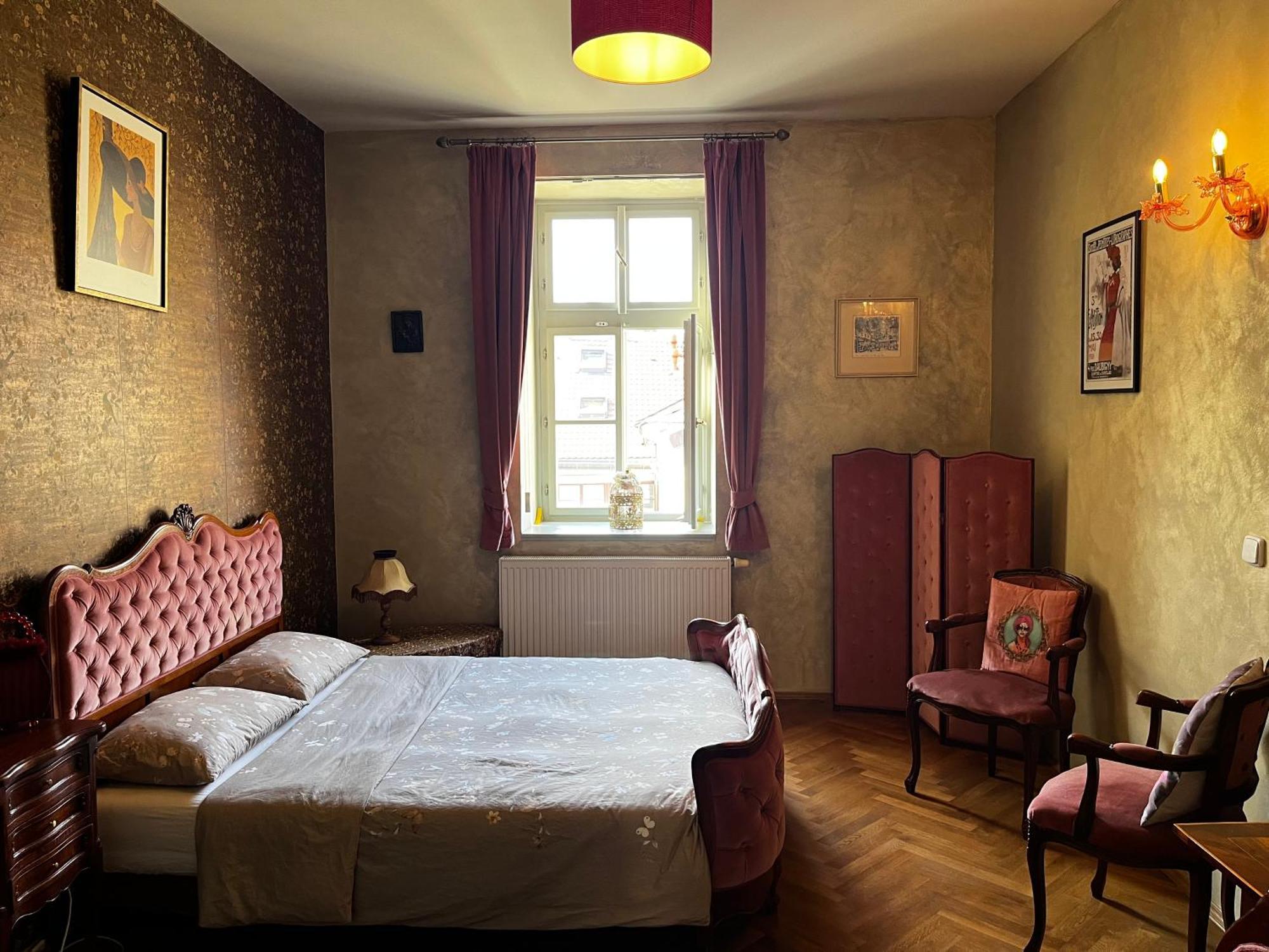 Lägenhet Le Papillon De Boheme Prag